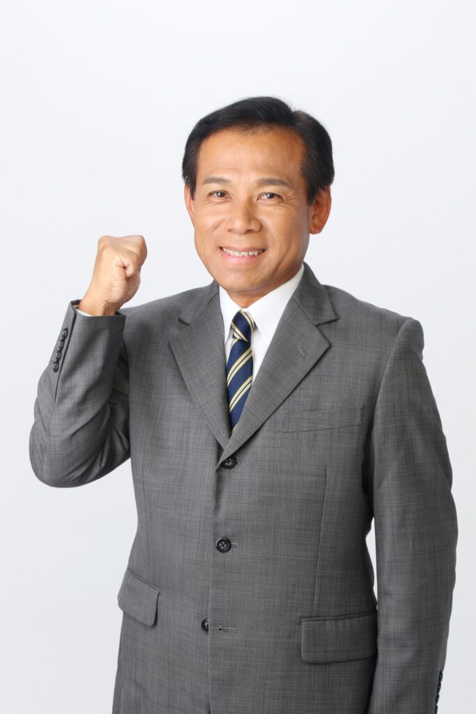 市民の期待に応える候補者を写した選挙ポスター